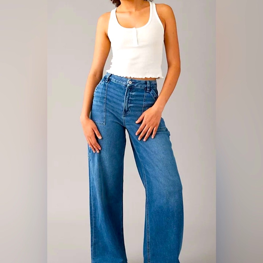 AE Dreamy Drape Stretch Curvy Super High-Rise Baggy Wide-Leg Jean NWT